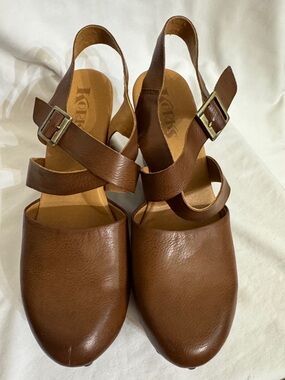 Kork  Brown Leather Cross-Strap Slingback Buckle Clogs Size 9M